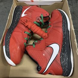 Nike Lebron 8 Christmas Size 11.5