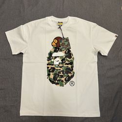 *BAPE CAMO TEE *