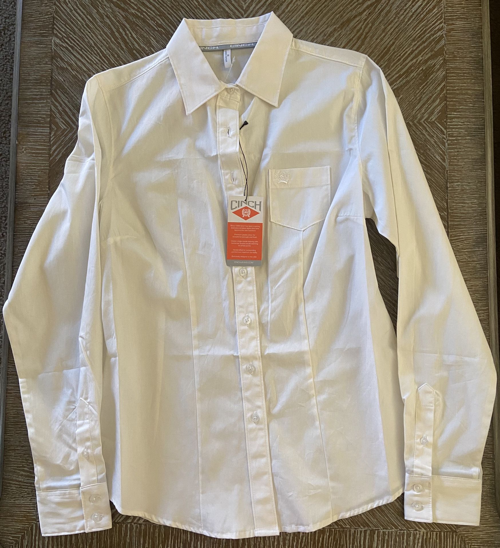 Cinch Shirt - Womens