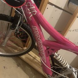 Dynacraft 26” Mountain Bike.