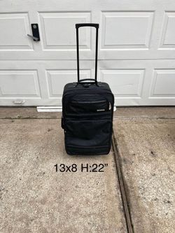 Carry on 2 wheel luggage