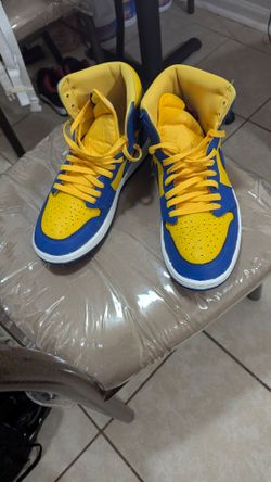 Men  Jordan size 12