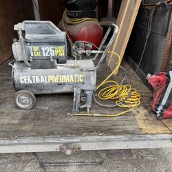 Central Pneumatics HP 8 Gallon 125 PSI Oil Lube Air Compressor