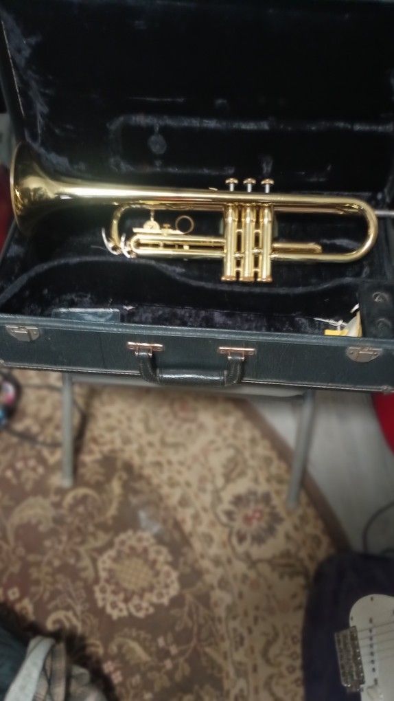 Frank Hilton Professional Trumpet