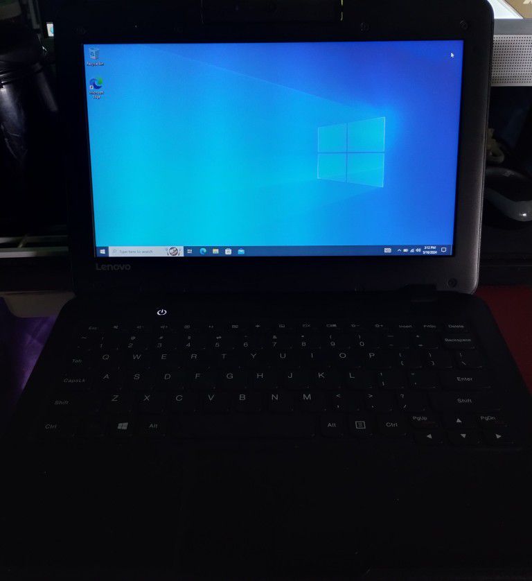 LENOVO Winbook Mini Laptop 11.6 In Model #81CY
