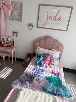 HEADBOARD BRAND NEW KID BED