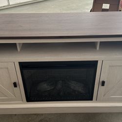 📺 TV Stand with 23" Fireplace for TVs up to 65", Farmhouse Entertainment Center with 2 Doors, Rustic Wood, White  Measures: 59”x15”x24”  This is full