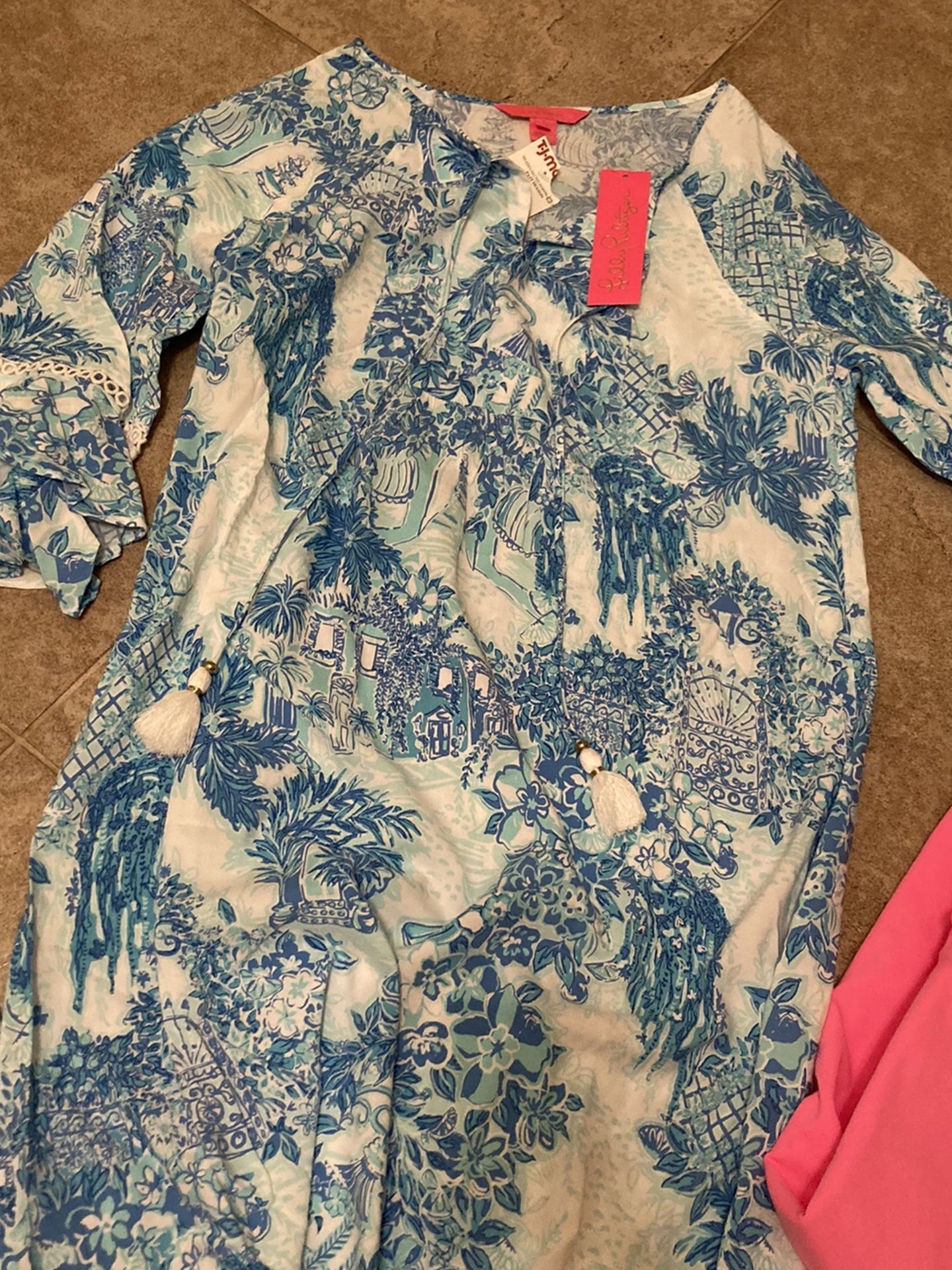 Lilly Pulitzer size medium toile tunic