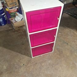 3 Shelf Cabinet