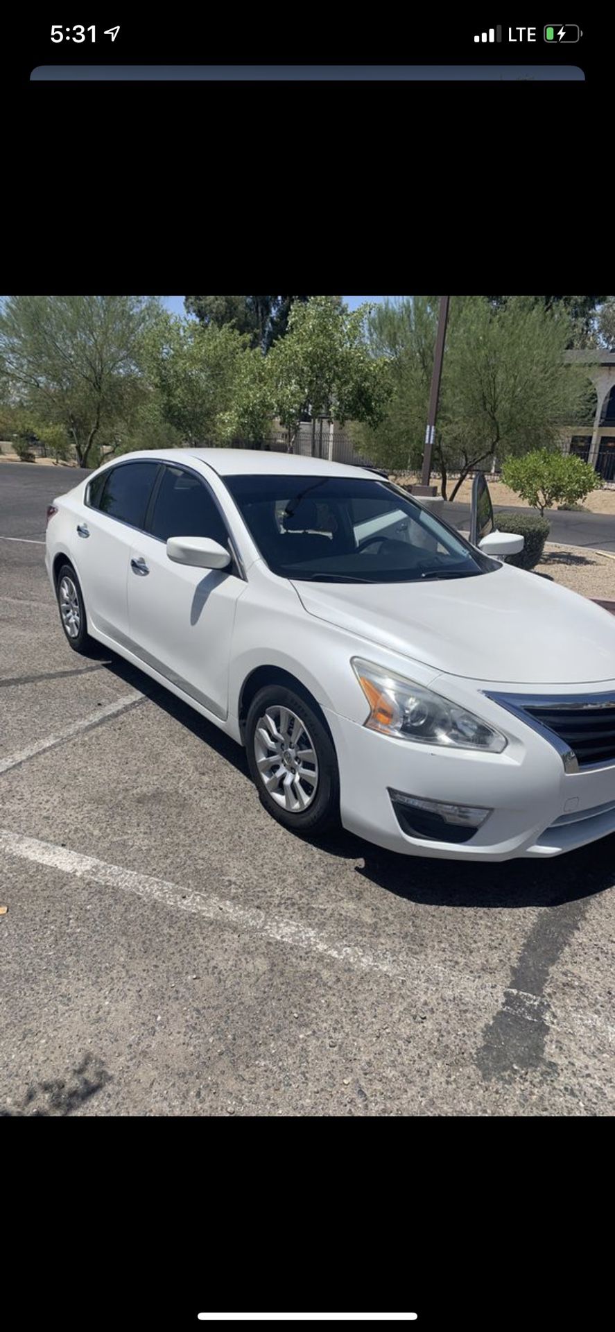 Hello I’m selling my 2013 Nissan Altima 2.5 S model car is a pearl white not white has no mechanical issues at all plates current for 2 yrs and emisi