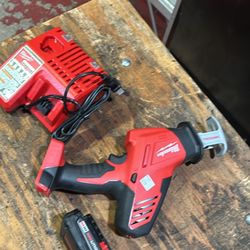 Milwaukee 18 volt Hackzall Kit 