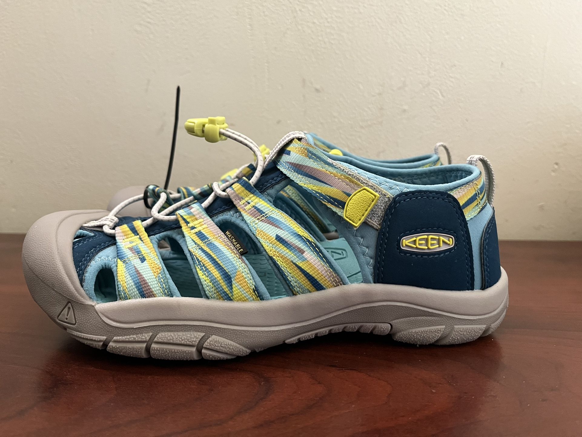 Keen Sandals / Water Shoes / Sport / Outdoor / Hiking / Fishing