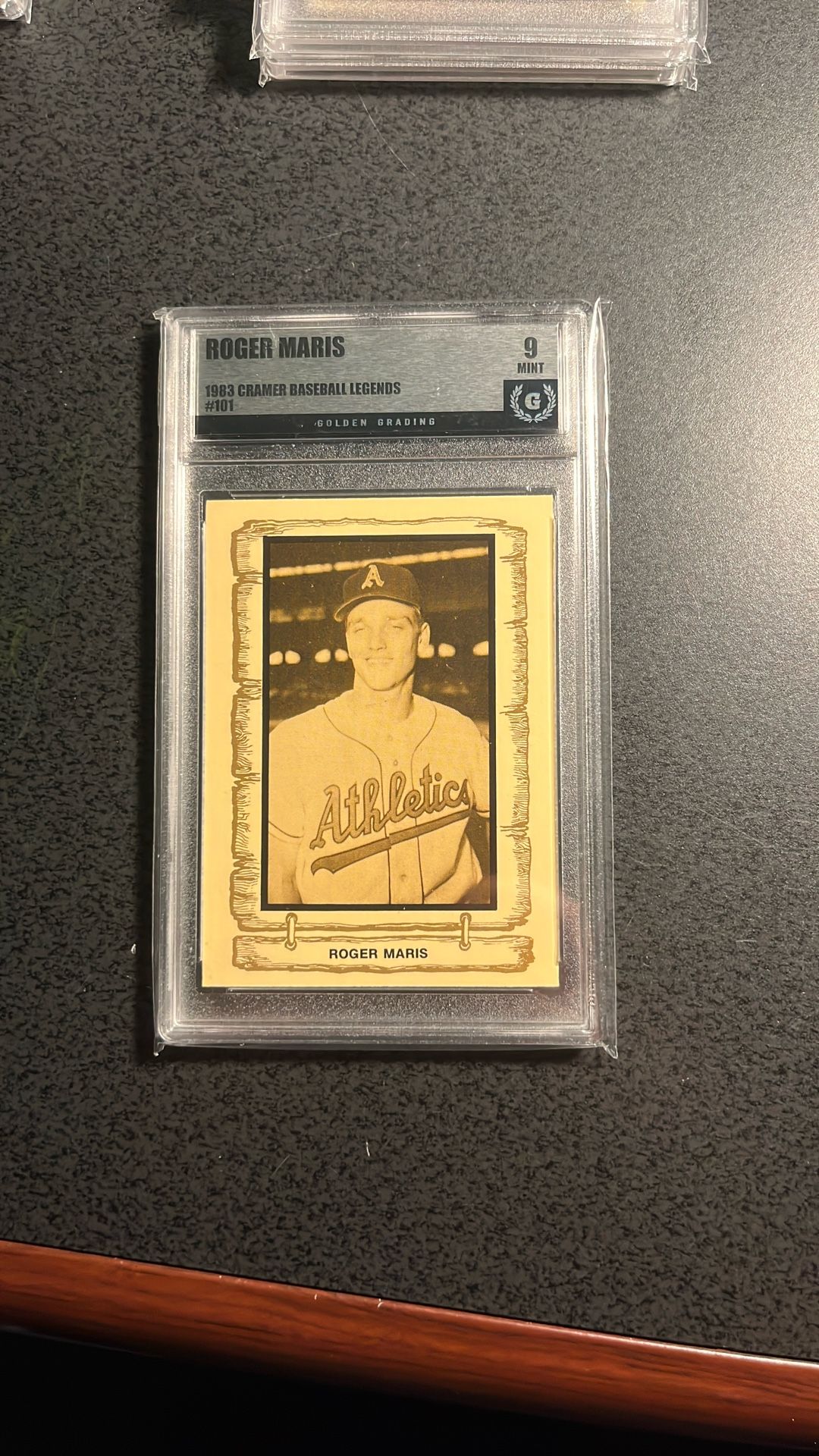 Roger Maris 1983 Baseball Legends - Graded 9