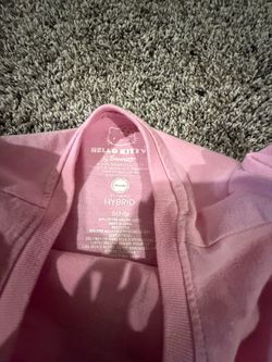 Hello Kitty by Sanrio Pink Top Size S (7/8)
