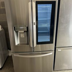 LG Refrigerator 36inc Dual Ice Maker 