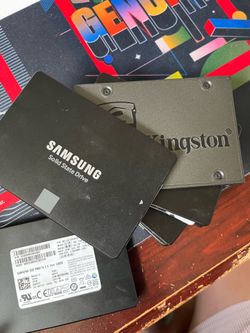 SSD 120GB ,128GB 2.5" SATA ,still good