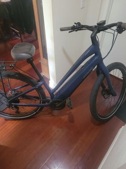 Specialized Como Electric Bike