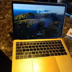 MacBook Air 2018 Locked For Parts