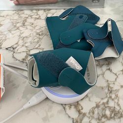 Owlet Sock – Smart Wearable Baby Monitor, Infant Pulse Oximeter Tracks Oxygen & Heart Rate | Parents Receive Alerts, Sleep & Health Insights via App