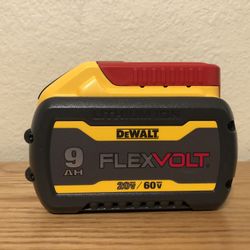DeWalt Flexvolt Battery De 20 Volts Y 9.0Nueva PRECIO FIRME $140 No acepto ofertas 