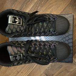 Adidas Pro Model