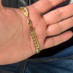 18K Gold Chain 