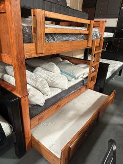 Twin twin Twin Bunk Bed New Solid Wood ✨