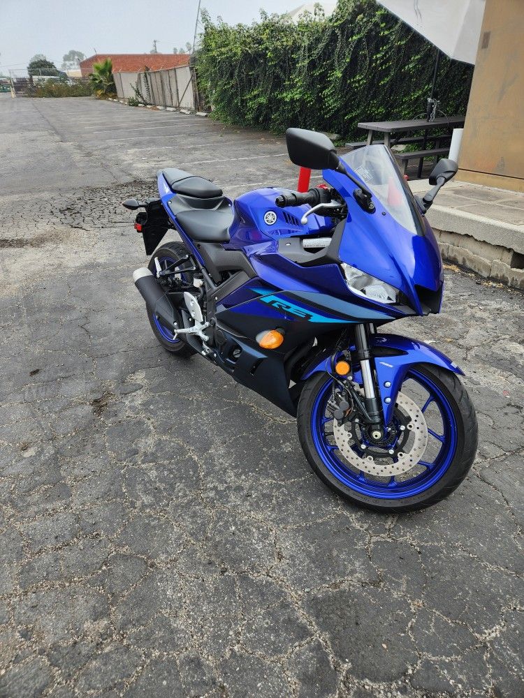 2024 Yamaha R3