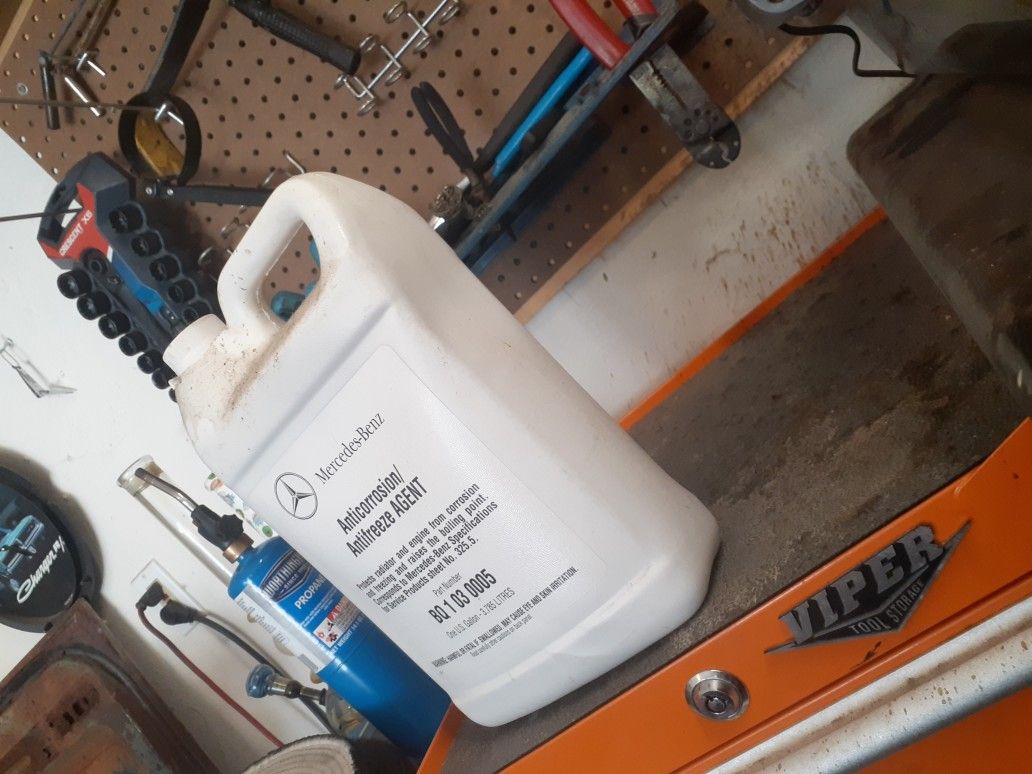 Mercedes sprinter antifreeze x5