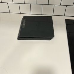 PS4 - GOOD CONDITION