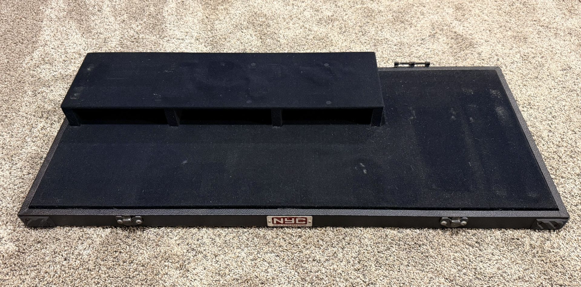 NYC Cases Big Shot Pedalboard