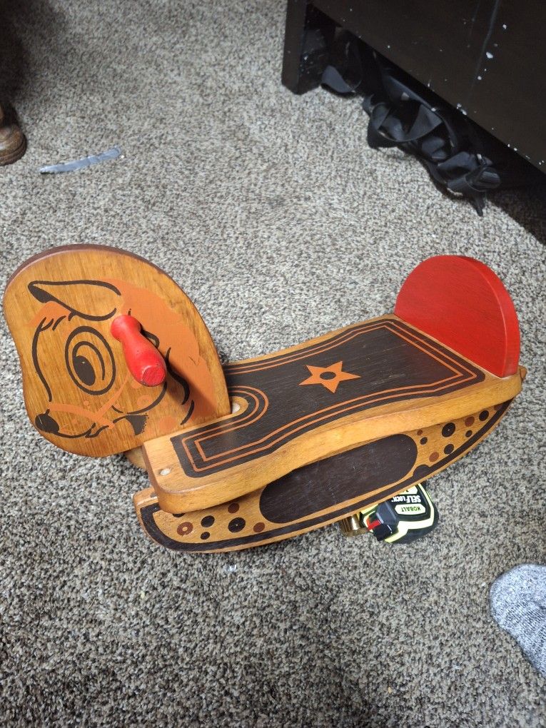 Wooden Rockong Jorse