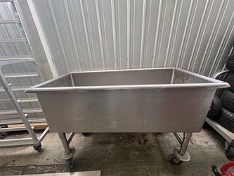 Stainless Steel Mobile Tub Cart on Casters