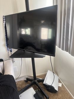 Tv. Y base