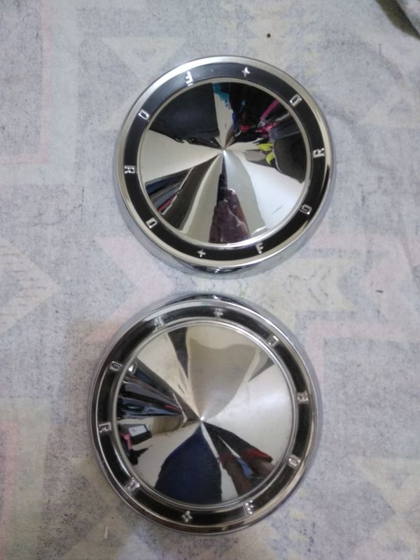 2 1960s Ford Dog Dish Hubcaps For Sale In Wichita Ks