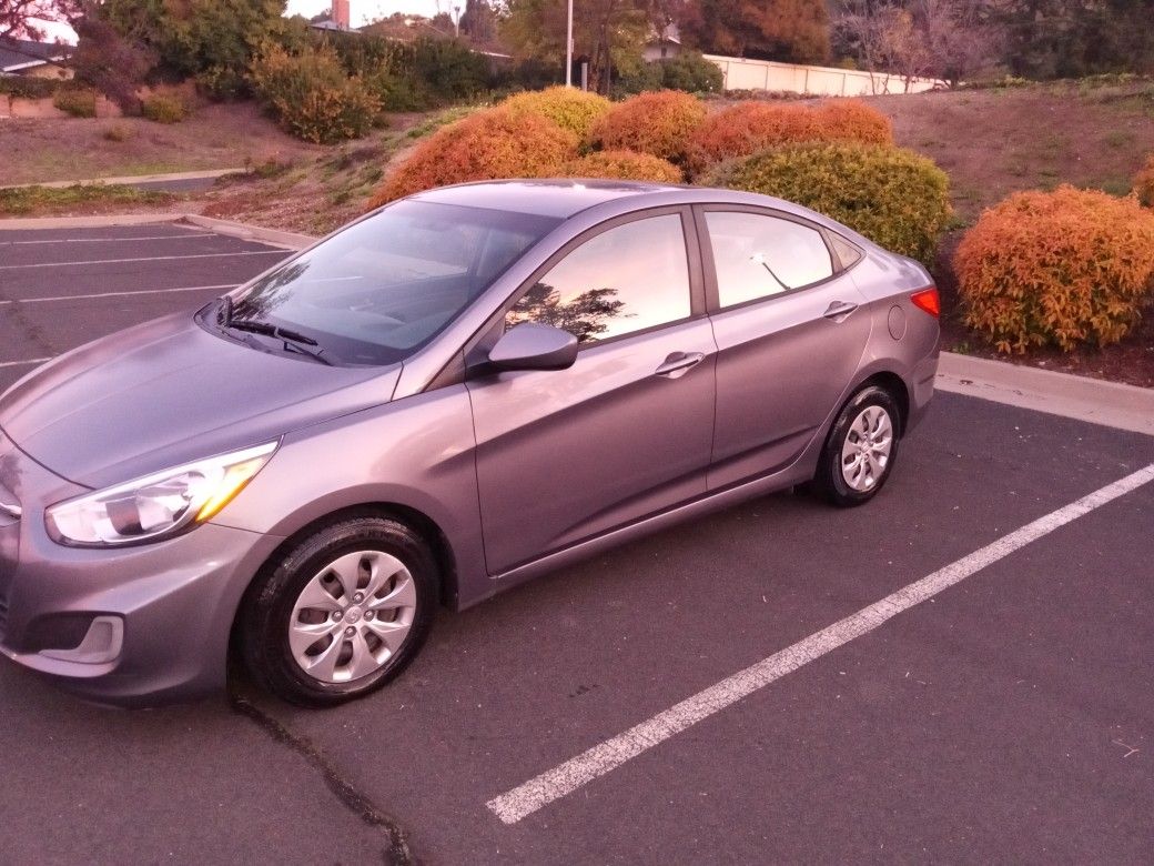 2017 Hyundai Accent