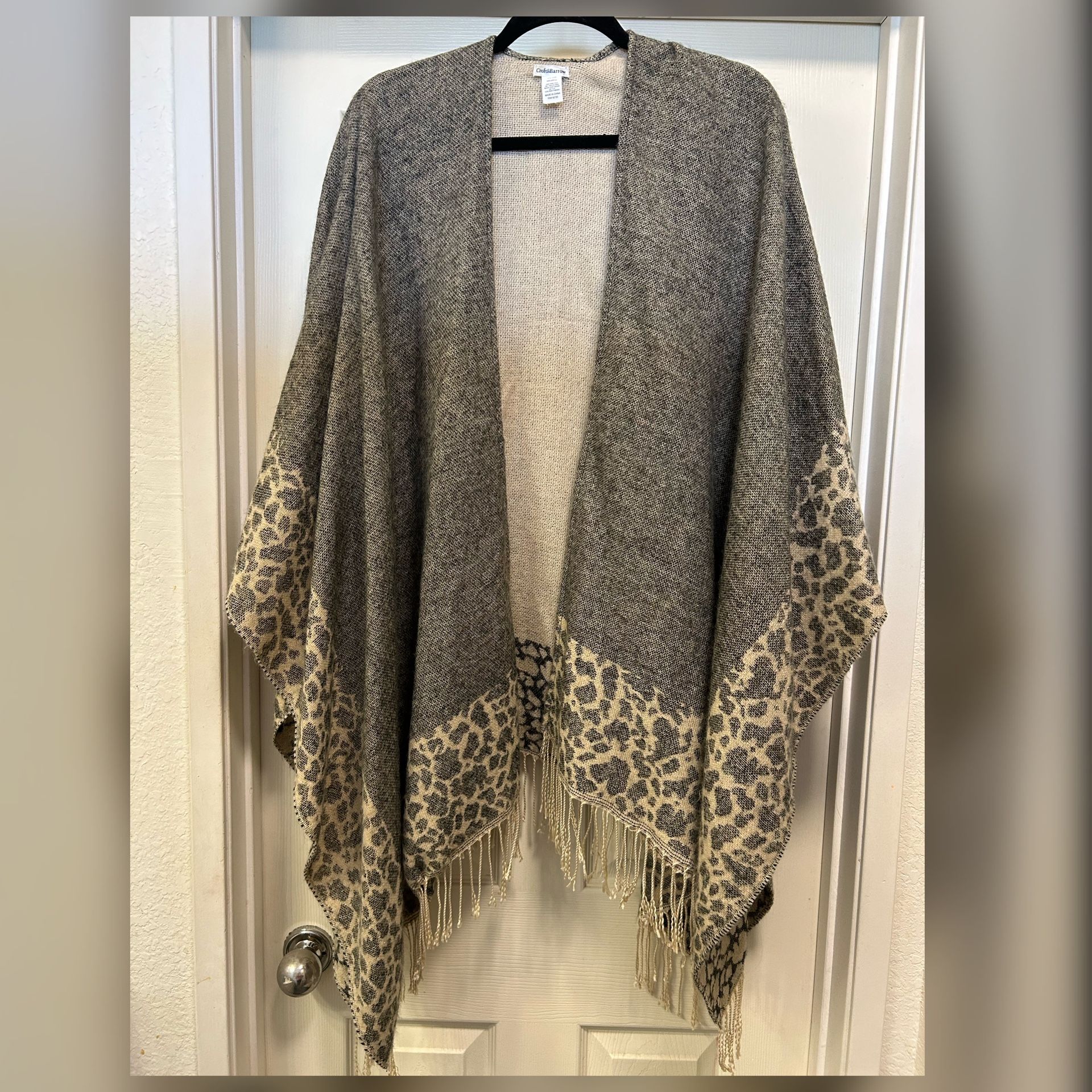 CROFT & BARROW • Leopard Sweater