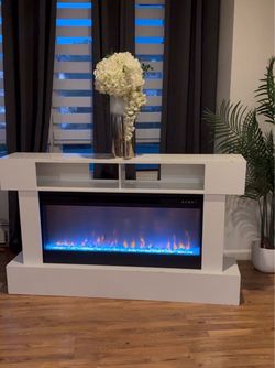 Luxury Fire Place - Working - Changes Color Option