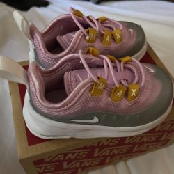 Childrens Nike Shoes