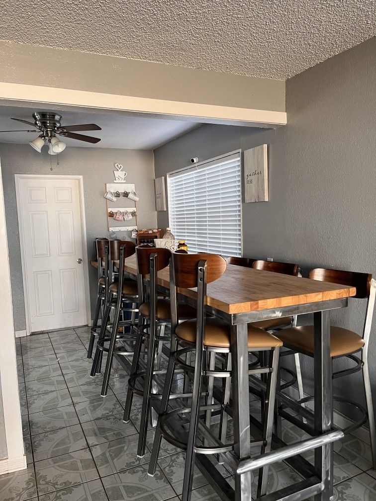 Bar Style Dinner Table