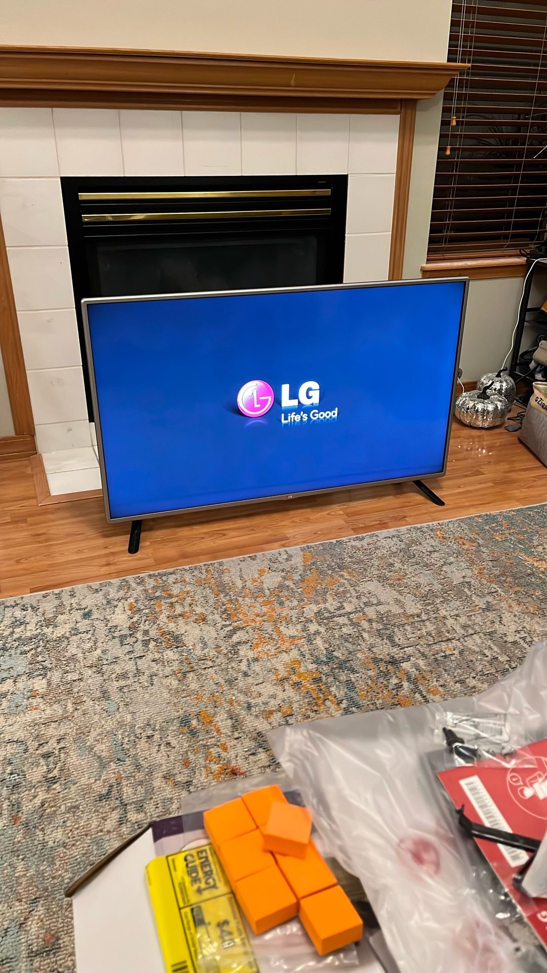 LG TV 50”