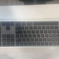 Apple Wireless Keyboard