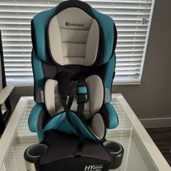  Toddler Hybrid SI 3-in-/ Combination Booster Car Seat