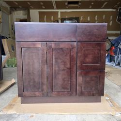 Bathroom Vanity Cabinet V3621D-R