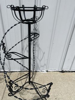 Vintage Rod Iron plant Stand