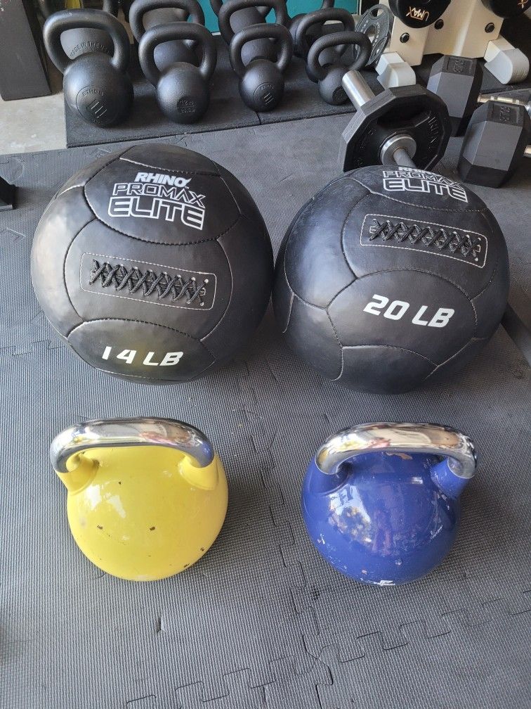 Kettlebells (1x30Lb, 1x40Lb) and New Medicine Balls (1x14Lb, 1x20Lb) for $140 Firm (Walnut 91789)