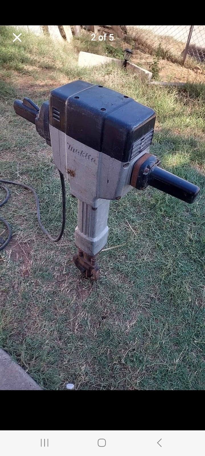 Makita HM1800 70Lb. Jackhammer