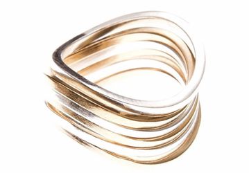 By boe rings stackables 14kt gold plated. Sz 8