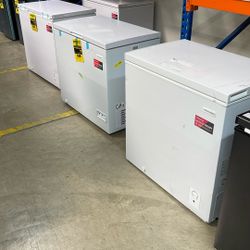 7cf Chest Freezer, New, BOOMwarehouse 