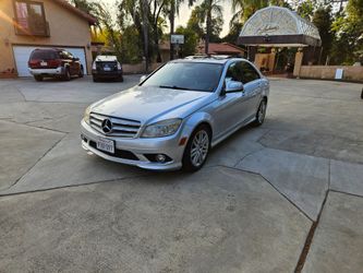 MERCEDES-BENZ C300 LUXURY SPORT,30 MPG,CLEAN TITLE,2027 MARCH TAGS